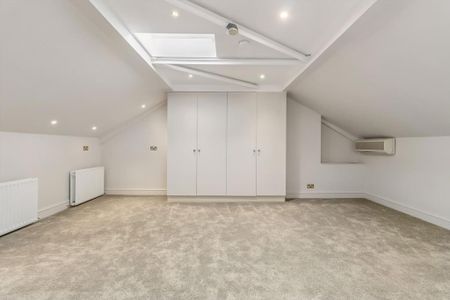 4 bedroom flat to rent - Photo 4