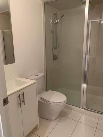 For Lease - 257 Roxton Road, Toronto, Ontario - Photo 3