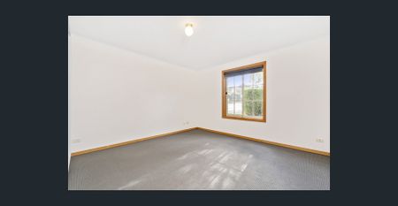 Bright and Airy Home with Ample Living Space - Photo 3