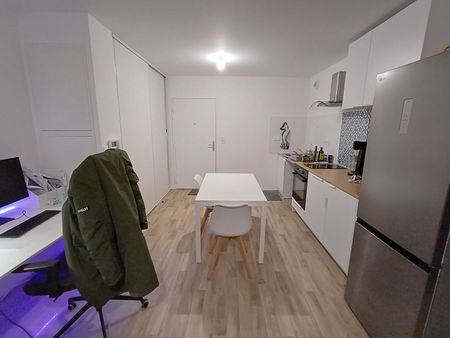 Location Appartement 2 pièces 48m² TOURS 37200 - Photo 4