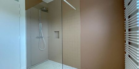 Villa te huur in Kortrijk voor € 1.350 met 3 slaapkamers - Photo 4