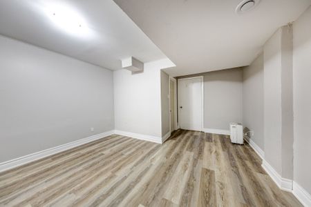 For Lease - 2 Chancery Lane, Toronto, Ontario - Photo 2