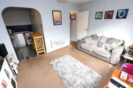 The Ridgedales, Moorside, Oldham, OL1 - Photo 2