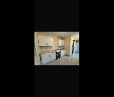 Room in a Shared House, Luxmore Road, L4 - Photo 1