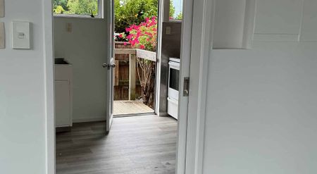 1/20 North Road, The Wood - Photo 4