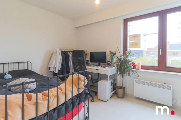 Ruim 2 slaapkamer appartement nabij de Leie ! - Foto 1