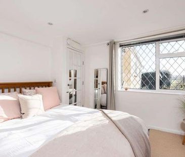 Kyrle Gardens, Batheaston, Bath, BA1 - Photo 4