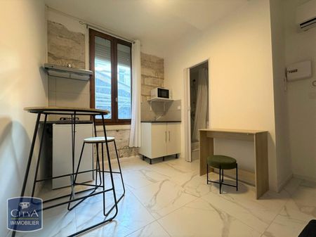 Location Appartement 1 pièce 12m² AVIGNON 84000 - Photo 3