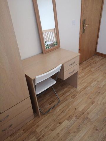 77 Agincourt Avenue, Holylands, Belfast, BT7 1QB - Photo 3