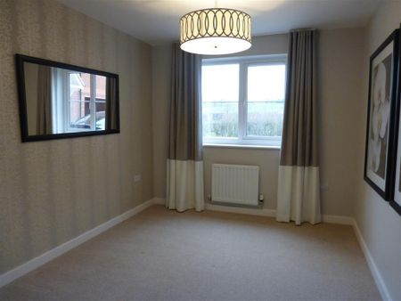 Burden Road, Tadpole Garden Village, Swindon, SN25 - Photo 2