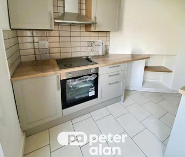 2 bedroom property to rent - Photo 3