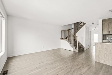 150 Rue Ève-Cournoyer, Vaudreuil-Dorion - Photo 2
