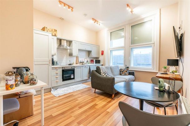 2 bedroom apartment to rent - Photo 1