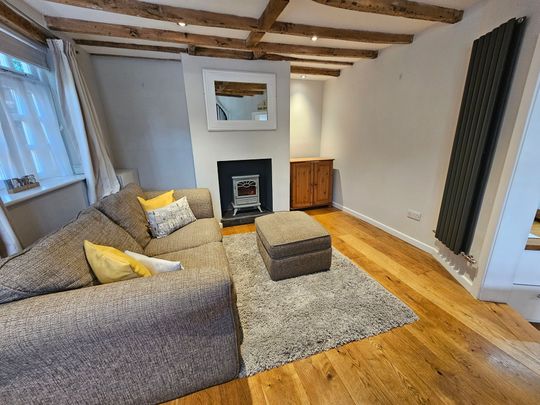 2 bed terraced house to rent in Castle Hill, Kenilworth, CV8 - Photo 1