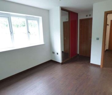 Kendal, Purfleet, RM19 - Photo 4