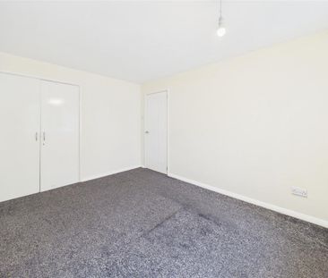 3 bedroom Town house to rent - Photo 3