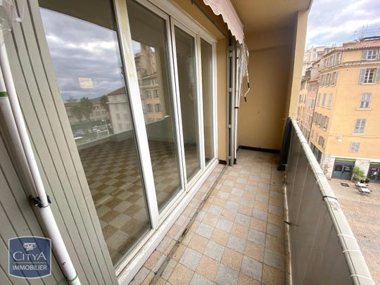 Location Appartement 2 pièces 47m² TOULON 83000 - Photo 1