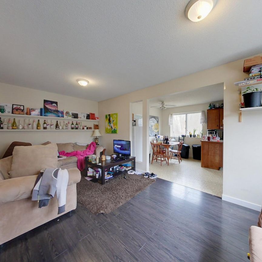 RM4-113 Calderwood Dr, Kingston, ON K7M 6L5 - Photo 1