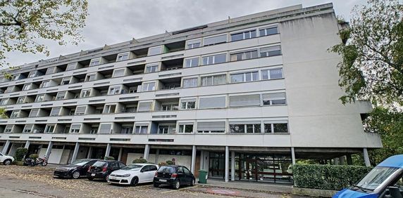 Bel appartement de 2 pièces au 3ème étage - Foto 2