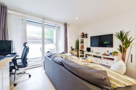 1 bedroom flat to rent - Photo 3