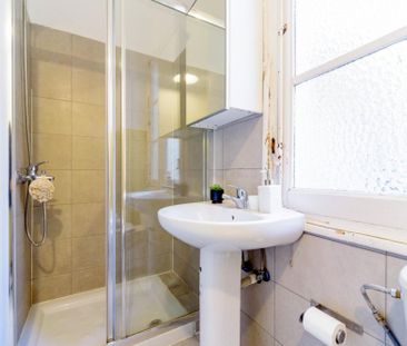 Single room in Fernández de los Ríos - Photo 3