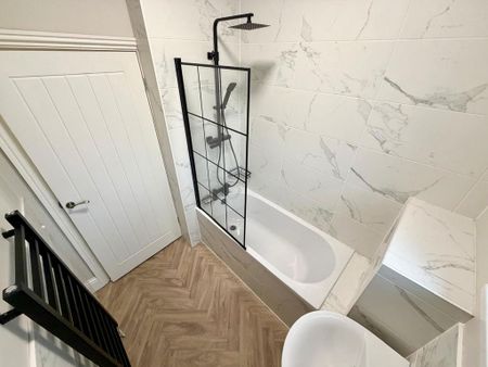 2 bedroom terraced house to rent - Photo 3