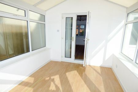 2 bed semi-detached house to rent in Bluebell Way, South Shields, NE34 - Photo 5