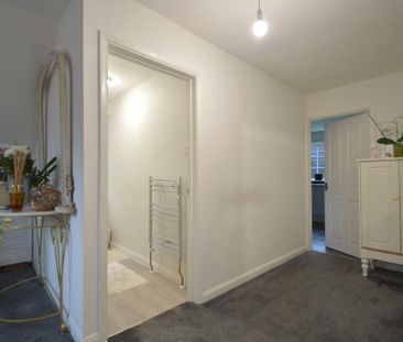 4 bedroom detached house to rent - Photo 5