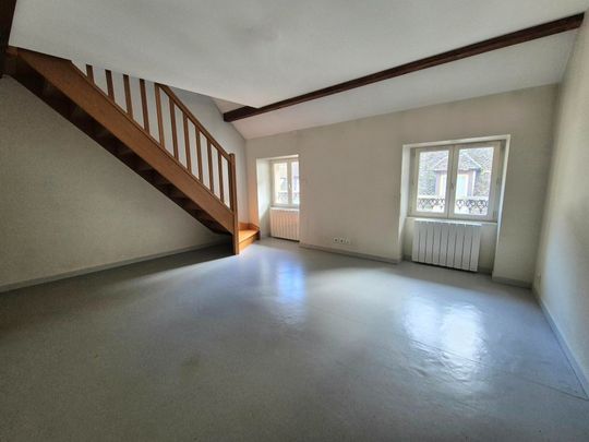 Location Appartement 3 pièces 42m² BEAUNE 21200 - Photo 1