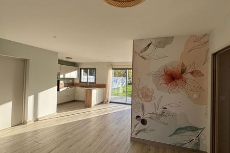 Maison À Louer - Photo 2