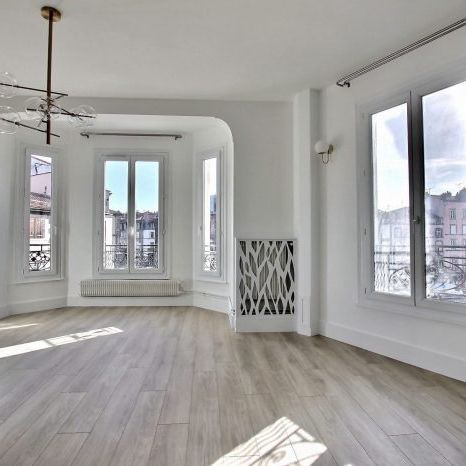 Appartement 5 pièces 168 m² - 2 places de parking - Photo 1