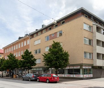 Drottninggatan 43 - Photo 1