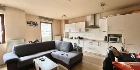 Appartement te huur in Antwerpen voor € 775 met 1 slaapkamer - Photo 3