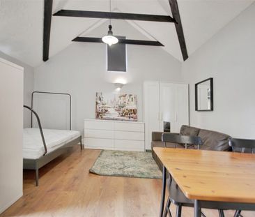 Benskin Road, Watford - Photo 2