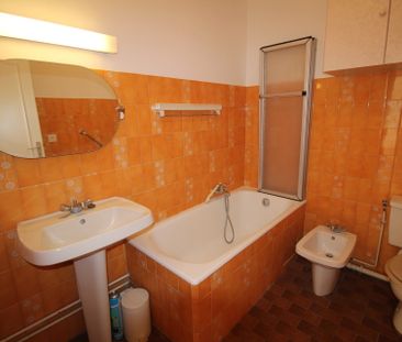 Location Appartement 2 pièces 44m² BAYONNE 64100 - Photo 5