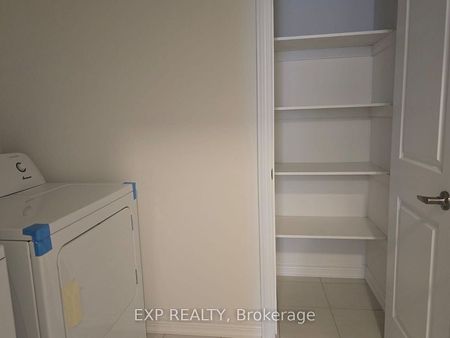 For Lease - 64 Singhampton Road, Vaughan, Ontario - Photo 3