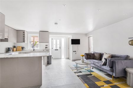 Friars Mead, London, E14 3JZ - Photo 3