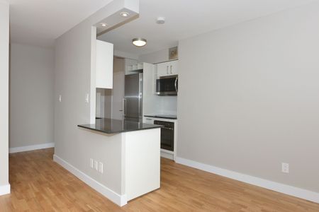 190 Jameson Avenue - Photo 2