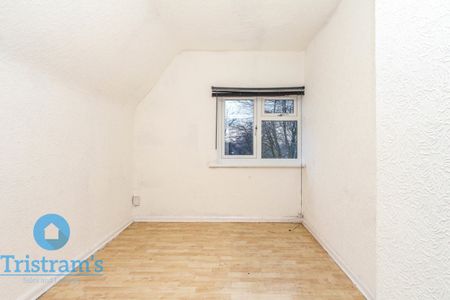 4 bed Apartment for Rent - Photo 4