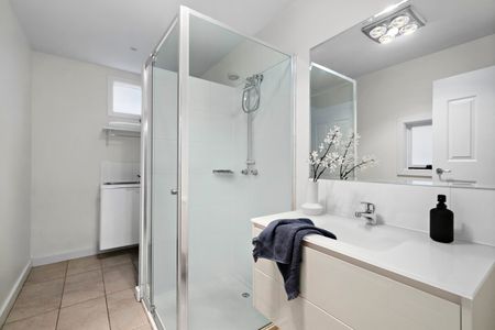 65 Ogrady Street, Albert Park VIC 3206 - House For Rent | Domain - Photo 2