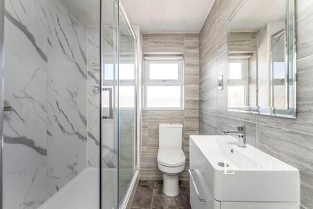 2 bedroom terraced house to rent - Photo 3