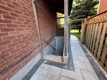 For Lease - 40 Norman Ross Drive Unit# Bsmt, Markham, Ontario - Photo 2