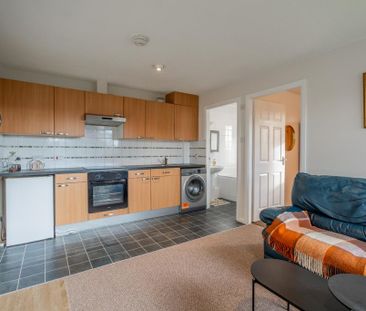 1 bedroom flat to rent - Photo 4