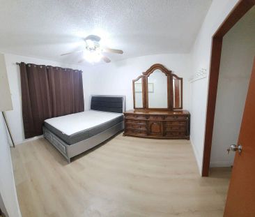 Shared rooms — 1 Bedroom Room For Rent - Photo 1