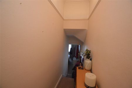 1 Bed Property To Rent - Photo 3