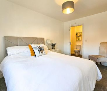 5 bedroom detached house to rent - Photo 6