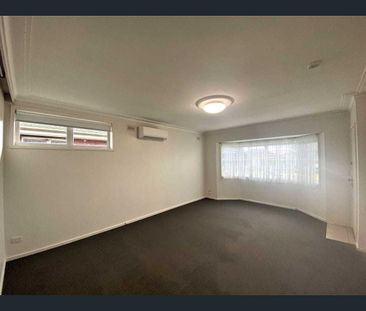 2 bedrooms in a great location! - Photo 1