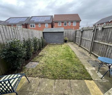 2 bedroom terraced house to rent - Photo 4