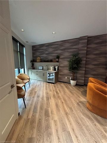 For Lease - 525 New Dundee Road Unit# 625, Kitchener, Ontario - Photo 3