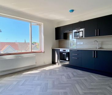 1 bedroom ground floor flat to rent - Photo 3